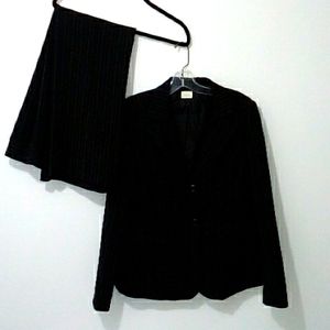 Suzy Shier Black fitted pockets pin stripe blazer pants suit set vintage 2000's